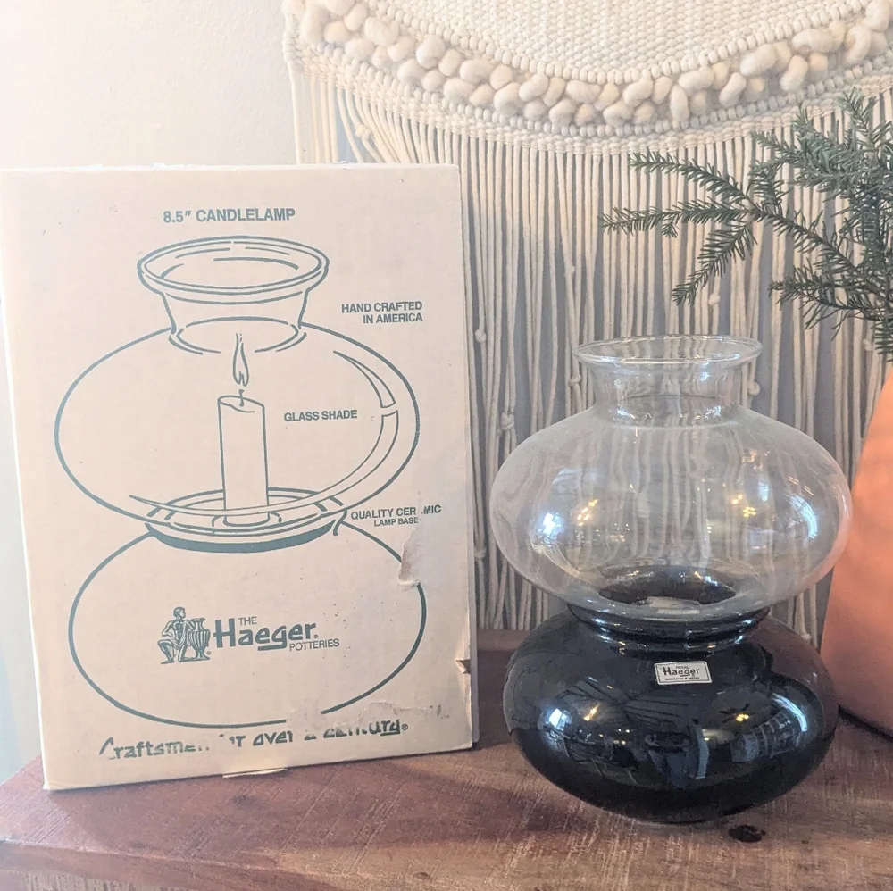 Haeger Black Ceramic & Glass Candle Lamp